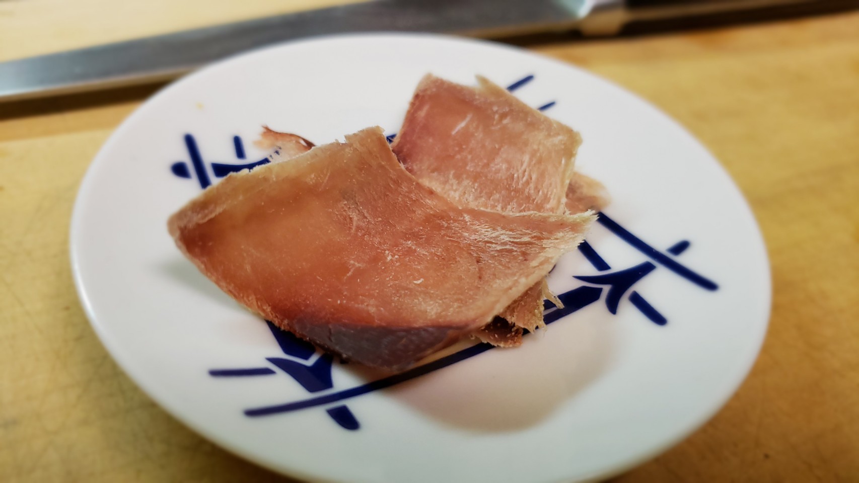 カツオを釣ったら潮かつおを手作りしてみようか 伊豆の伝統食 おさかなアウトドア